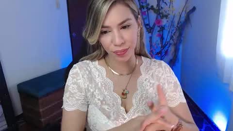 Snapshot of ms_sofiax chatting on 11-04-25, 03:44 Sofia online show from 11-04-25, 03:44