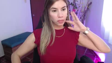 Snapshot of ms_sofiax chatting on 02-17-26, 03:40 Sofia online show from 02-17-26, 03:40