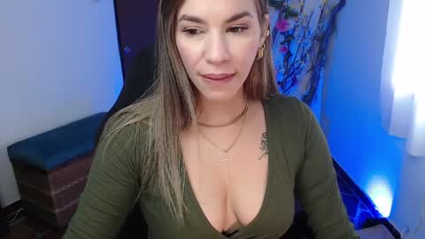 Sofia online show from 04-10-26, 04:01