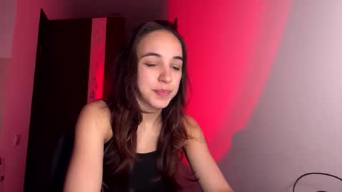 ms_sophiee online show from 04-23-26, 07:49