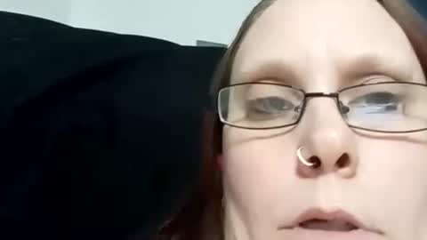 Snapshot of msalls1124 chatting on 12-21-25, 05:58 melissa online show from 12-21-25, 05:58