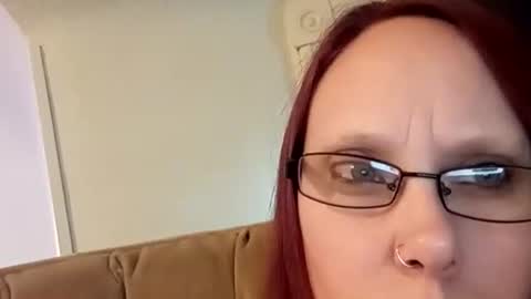 Snapshot of msalls1124 chatting on 01-07-26, 10:56 melissa online show from 01-07-26, 10:56