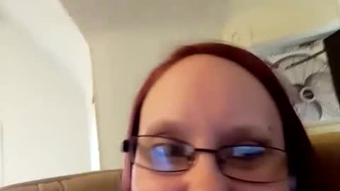 Snapshot of msalls1124 chatting on 03-12-26, 10:05 melissa online show from 03-12-26, 10:05