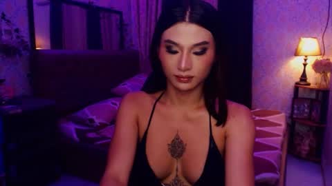 Snapshot of msasianbigcockts chatting on 12-26-24, 09:01 Thea online show from 12-26-24, 09:01