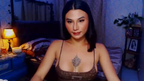 Snapshot of msasianbigcockts chatting on 01-21-25, 10:19 Thea online show from 01-21-25, 10:19