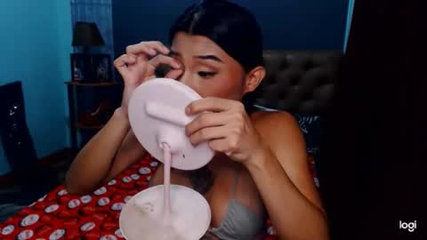 Snapshot of msasianbigcockts chatting on 10-29-25, 10:06 Thea online show from 10-29-25, 10:06