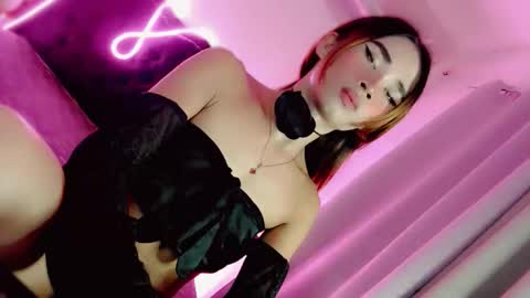 Snapshot of mscherry_ chatting on 02-11-26, 08:36 mscherry_ online show from 02-11-26, 08:36