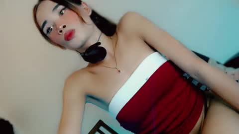 Snapshot of mscherry_ chatting on 05-13-26, 06:44 mscherry_ online show from 05-13-26, 06:44
