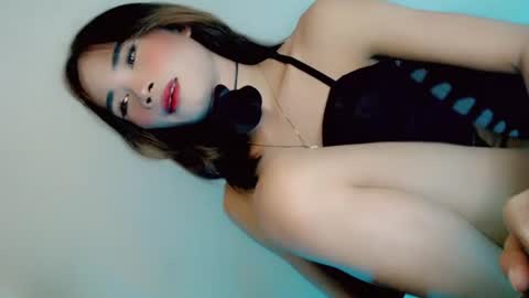 Snapshot of mscherry_ chatting on 06-12-26, 08:35 mscherry_ online show from 06-12-26, 08:35