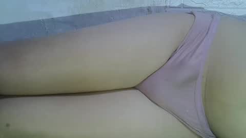 Snapshot of mscumshotter chatting on 12-25-24, 02:03 mscumshotter online show from 12-25-24, 02:03