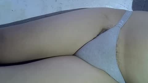 Snapshot of mscumshotter chatting on 02-11-25, 07:05 mscumshotter online show from 02-11-25, 07:05