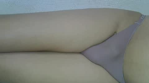 Snapshot of mscumshotter chatting on 11-30-25, 02:43 mscumshotter online show from 11-30-25, 02:43