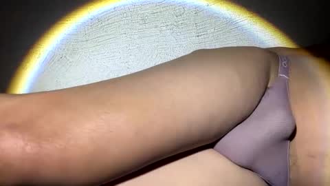 Snapshot of mscumshotter chatting on 03-07-26, 02:03 mscumshotter online show from 03-07-26, 02:03