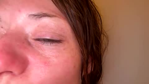msfreckles92 online show from 05-03-26, 05:13