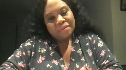 Snapshot of msjonemillion chatting on 11-24-25, 04:23 Chocolate Candy Stick online show from 11-24-25, 04:23