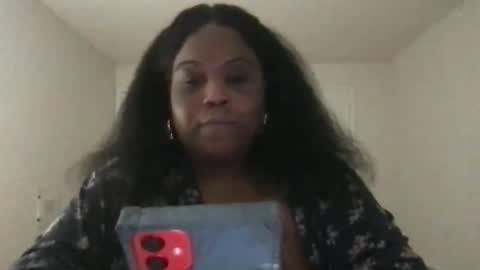 Snapshot of msjonemillion chatting on 02-24-26, 02:31 Chocolate Candy Stick online show from 02-24-26, 02:31