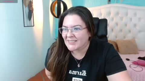 Jossie online show from 05-21-26, 03:24