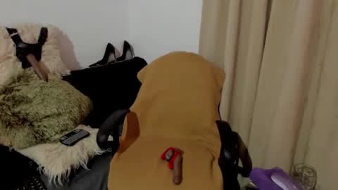 Miss Justine online show from 01-18-25, 01:52