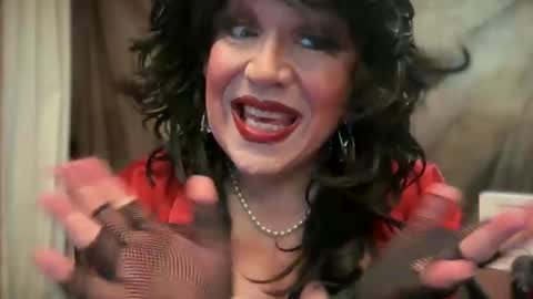 Snapshot of mskarentoy chatting on 02-15-25, 01:10 mskarentoy online show from 02-15-25, 01:10