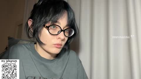 Snapshot of msroxanna chatting on 03-15-26, 09:54 msroxanna online show from 03-15-26, 09:54