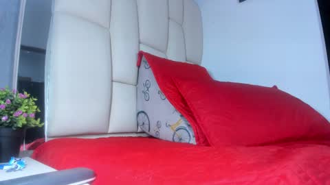 FERNANDA 3 online show from 02-21-25, 03:12