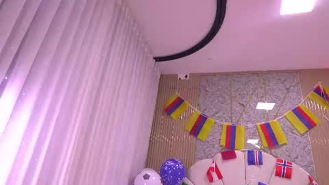 Manuela  online show from 07-02-26, 03:06