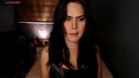 Snapshot of msveeyxo1 chatting on 12-01-25, 12:48 Veey online show from 12-01-25, 12:48