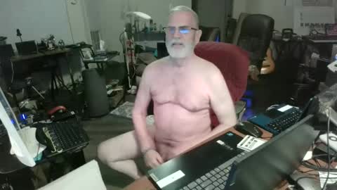 mt2much online show from 12-17-25, 01:00