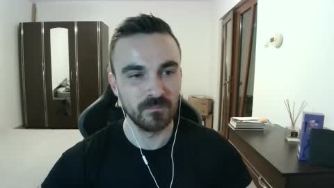 Victor online show from 04-28-26, 06:24