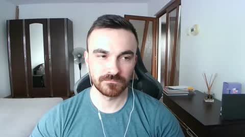 Victor online show from 05-17-26, 03:52