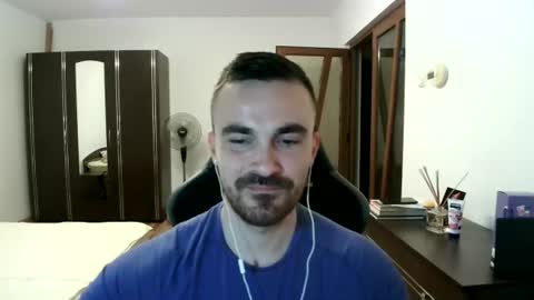 Victor online show from 06-12-26, 08:41