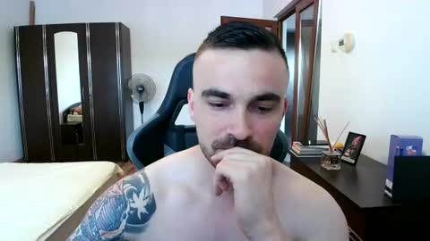 Victor online show from 06-19-26, 03:49