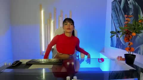 muaan  online show from 04-24-26, 02:41