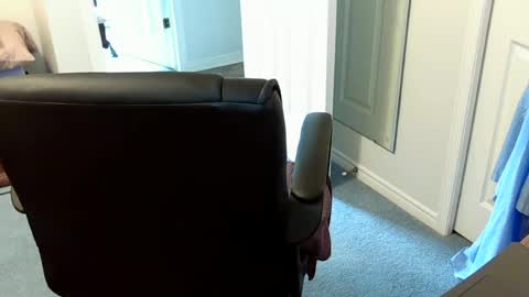 Snapshot of muff3ater chatting on 06-14-26, 05:37 muff3ater online show from 06-14-26, 05:37
