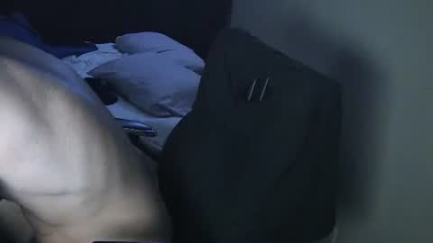 Snapshot of muffdiver718 chatting on 02-01-25, 10:48 Muffdiver online show from 02-01-25, 10:48