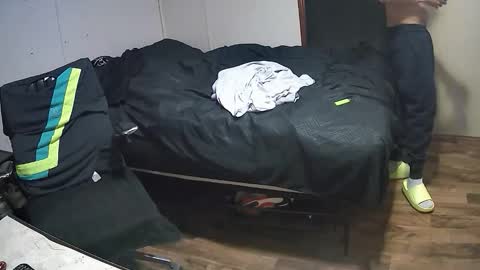 Snapshot of muffdiver718 chatting on 03-07-26, 07:33 Muffdiver online show from 03-07-26, 07:33