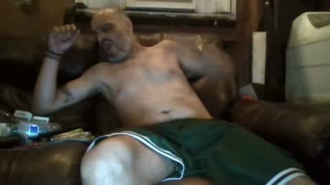 Muffdiver online show from 07-29-26, 04:54