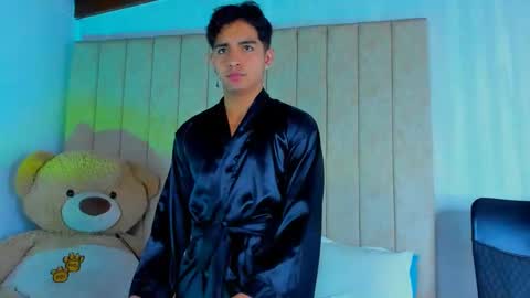 muichiro tokito1 online show from 02-07-25, 03:45