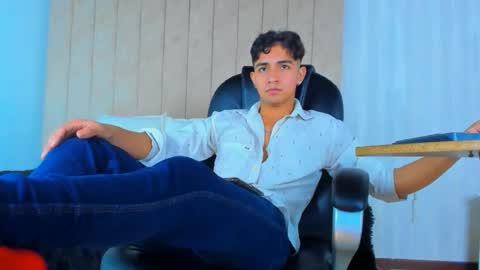 muichiro tokito1 online show from 02-27-25, 04:09