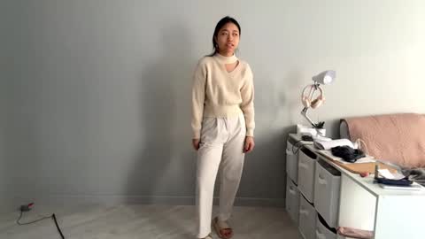 Snapshot of muiklecha chatting on 02-09-26, 11:09 Mia online show from 02-09-26, 11:09