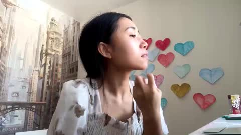 Snapshot of muiklecha chatting on 02-16-26, 03:35 Mia online show from 02-16-26, 03:35