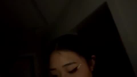 Snapshot of muiklecha chatting on 02-20-26, 11:00 Mia online show from 02-20-26, 11:00