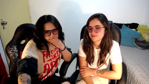 Snapshot of multiorgasmic_6 chatting on 09-16-25, 02:56 Dani and Alex online show from 09-16-25, 02:56