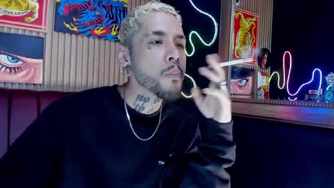 Snapshot of murdockh chatting on 07-11-26, 02:58 murdok online show from 07-11-26, 02:58