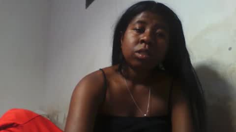 Snapshot of murielleee chatting on 05-11-26, 03:07 murielleee online show from 05-11-26, 03:07