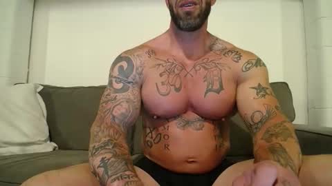 muscle761004 online show from 05-25-26, 01:55