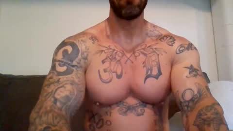 muscle761004 online show from 06-07-26, 01:59