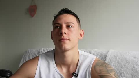 muscle_king_cum online show from 06-06-26, 02:00