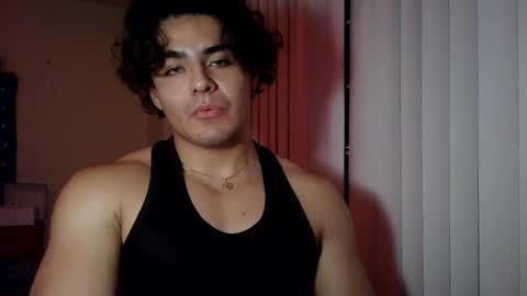 Snapshot of musclebottom21 chatting on 10-09-25, 03:37 STUP MUSCLE online show from 10-09-25, 03:37