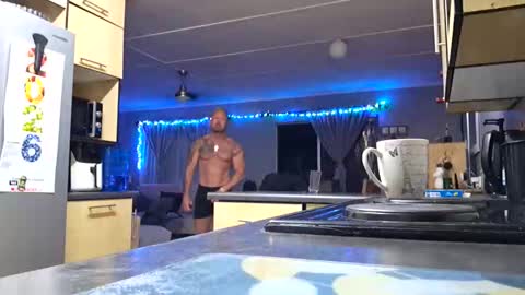 Snapshot of muscledaddy69s chatting on 12-22-25, 01:24 muscledaddy69s online show from 12-22-25, 01:24